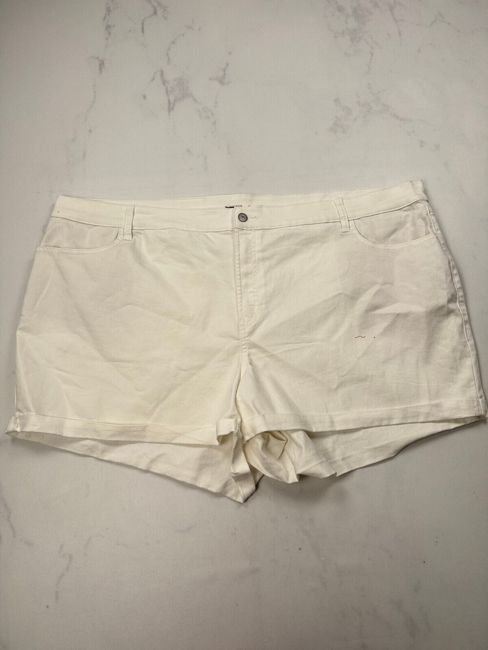 Old Navy Shorts White 90S Jeans - Womens 28 Plus